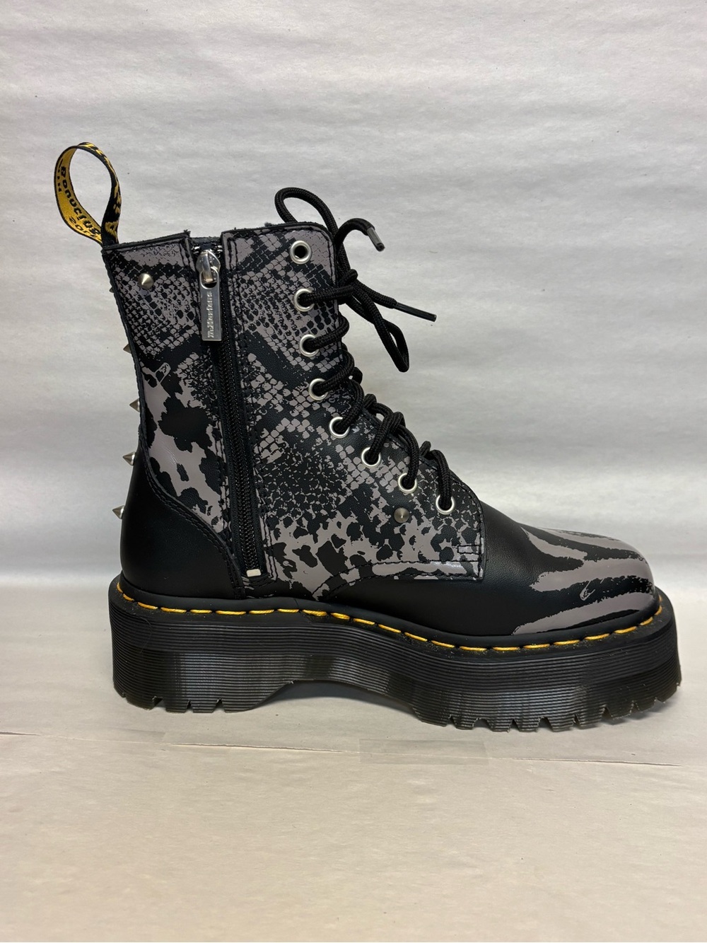 Dr. Martens Jadon Animal Clash Stud Platform Combat Boots Womens 7 #6045 - Picture 5 of 11